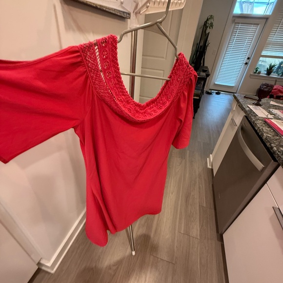 L Love Coral Off-Shoulder Crochet Trim Dress-Small - Picture 3 of 4